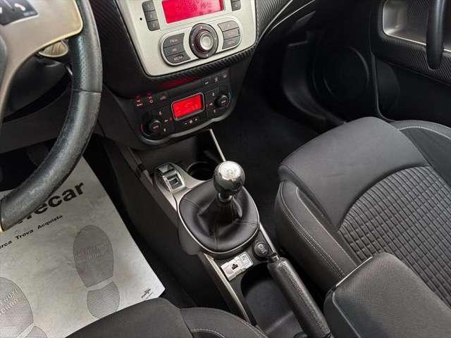Alfa Romeo MiTo 1.3 JTDm-2 95 CV S&S Distinctive Sport Pack