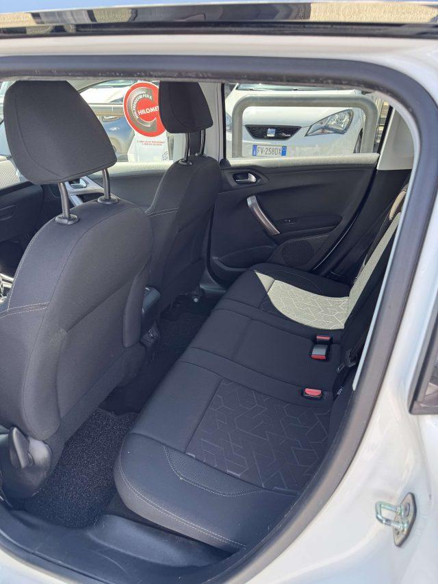 PEUGEOT 2008 1.6 e-hdi 8v Allure s&s 92cv etg6 (robot)