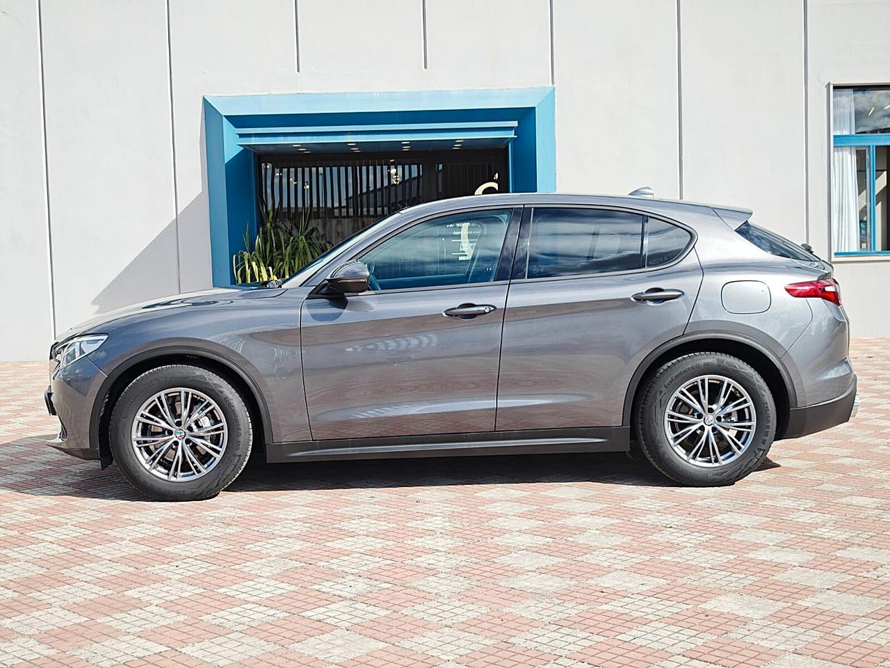 Alfa Romeo Stelvio 2.2 Turbodiesel 190 CV AT8 RWD Business