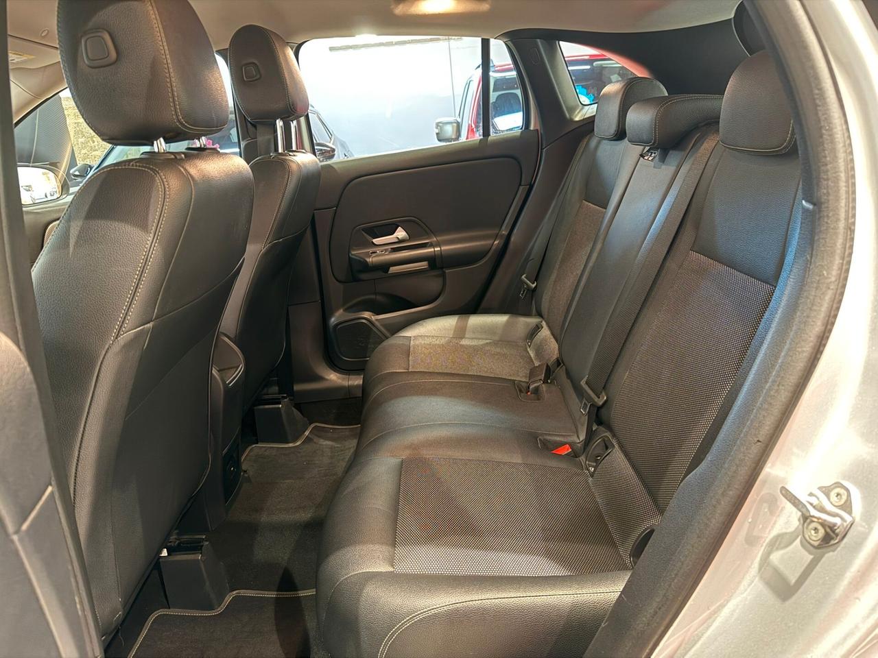 Mercedes-benz GLA 200 d Automatic Business Extra