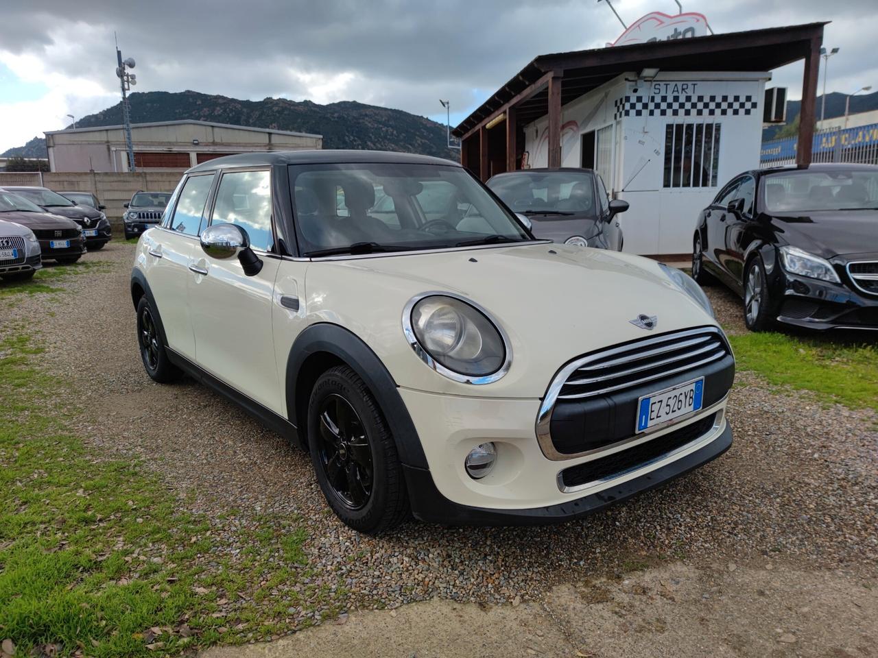 Mini Mini 1.5 One D Business