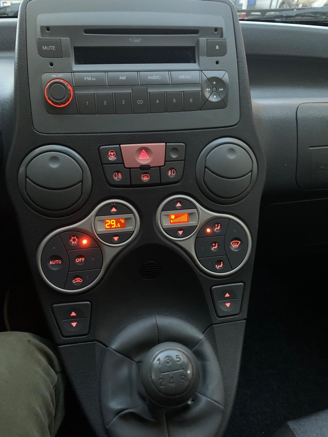 Fiat Panda 1.2 Emotion 06/2010