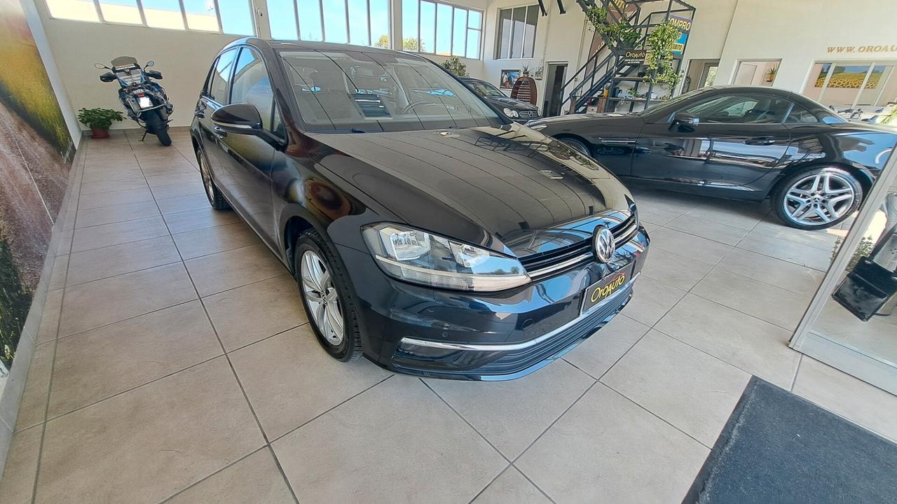 VW Golf 7.5 1.6 TDI 115 CV 5p-CERCHI-PDC-CLIMA...