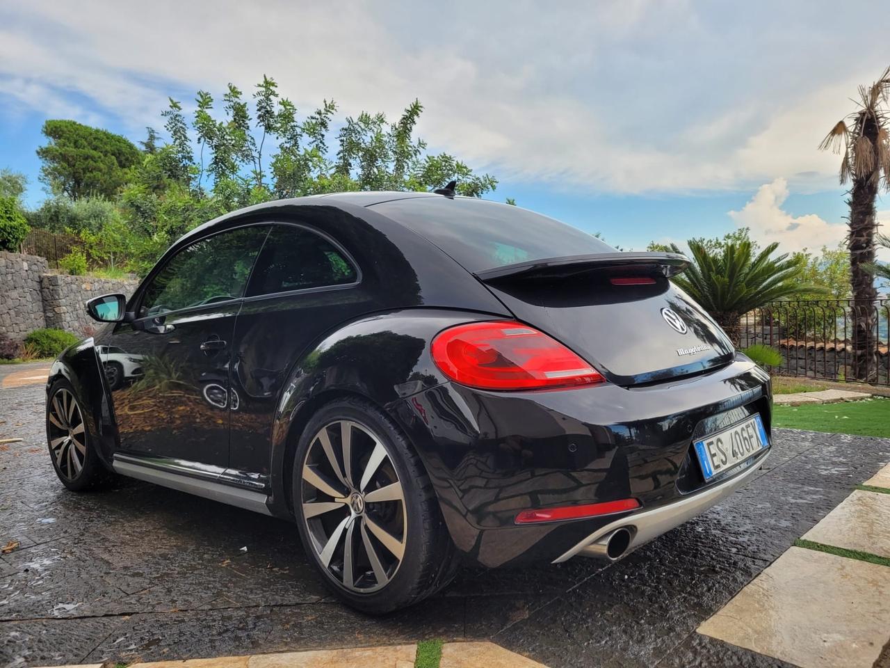 Volkswagen Maggiolino 2.0 TSI DSG Sport