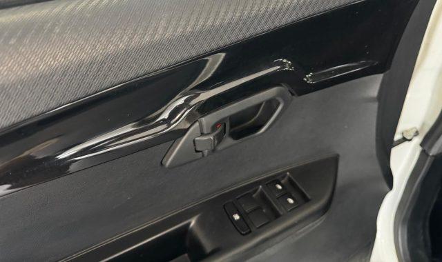 MAHINDRA KUV100 1.2 VVT K8