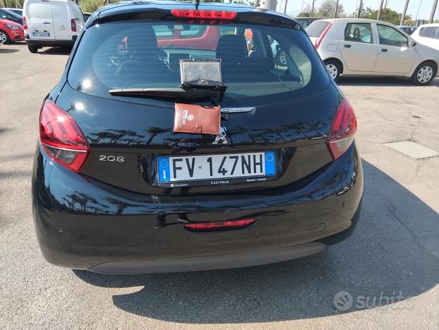 Peugeot 208 BlueHDi 100 Stop&Start 5 porte Allure