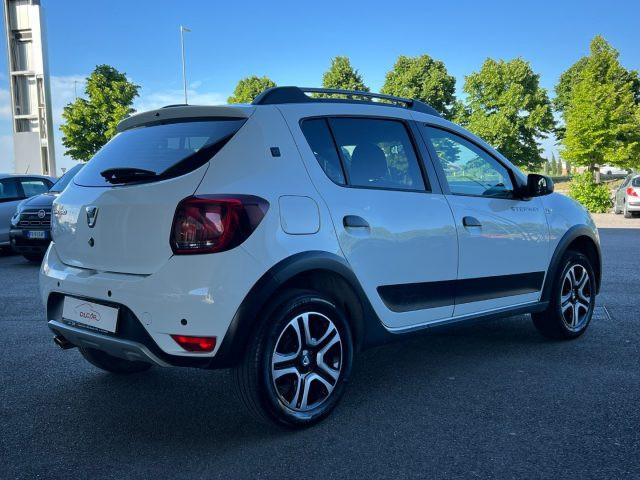 DACIA Sandero Stepway 1.0 TCe 100CV ECO-G 15th Anniversary