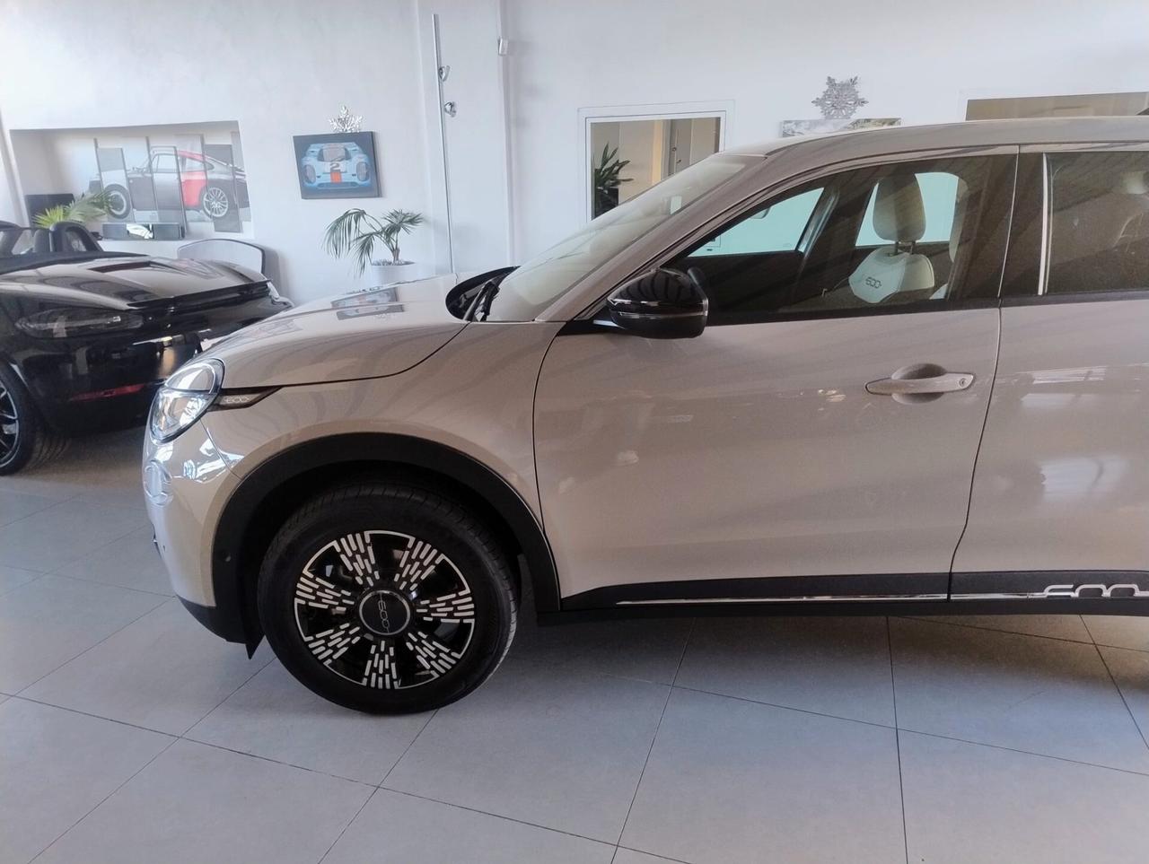 Fiat 600 Hybrid 100 CV DCT MHEV La Prima