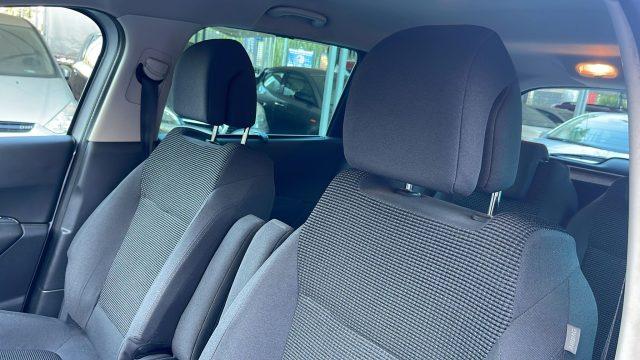 PEUGEOT 5008 1.6 HDi 112CV Business