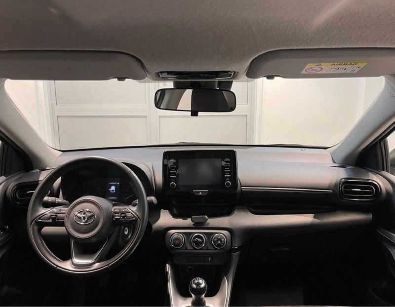 Toyota Yaris 1.0 5 porte Active