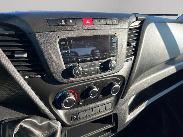 IVECO Daily 35S14H 3750 ribaltabile trilaterale