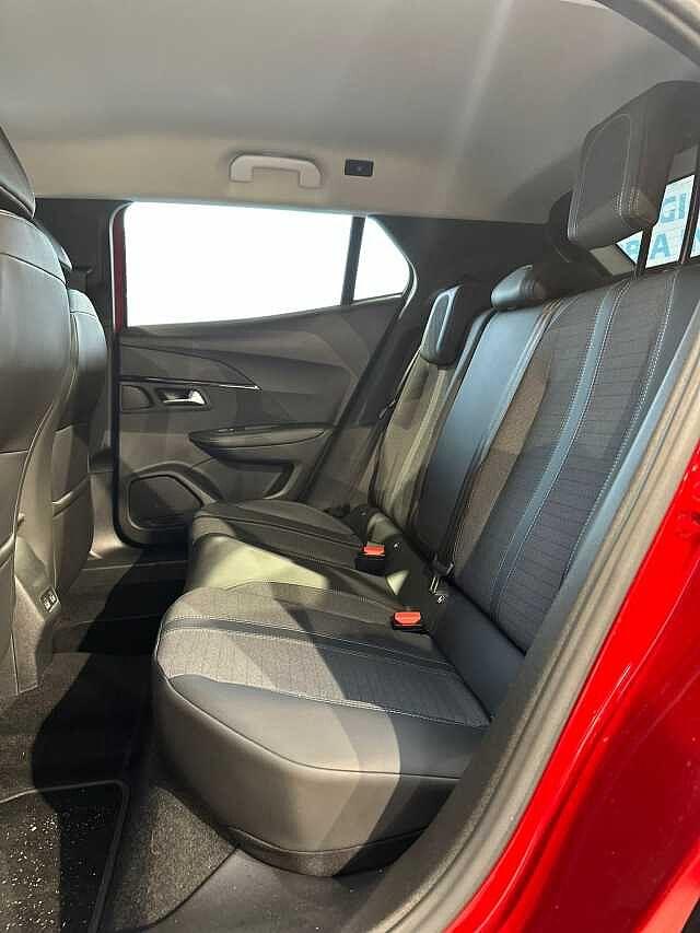 Peugeot 2008 PureTech 130 S&S EAT8 Allure Pack