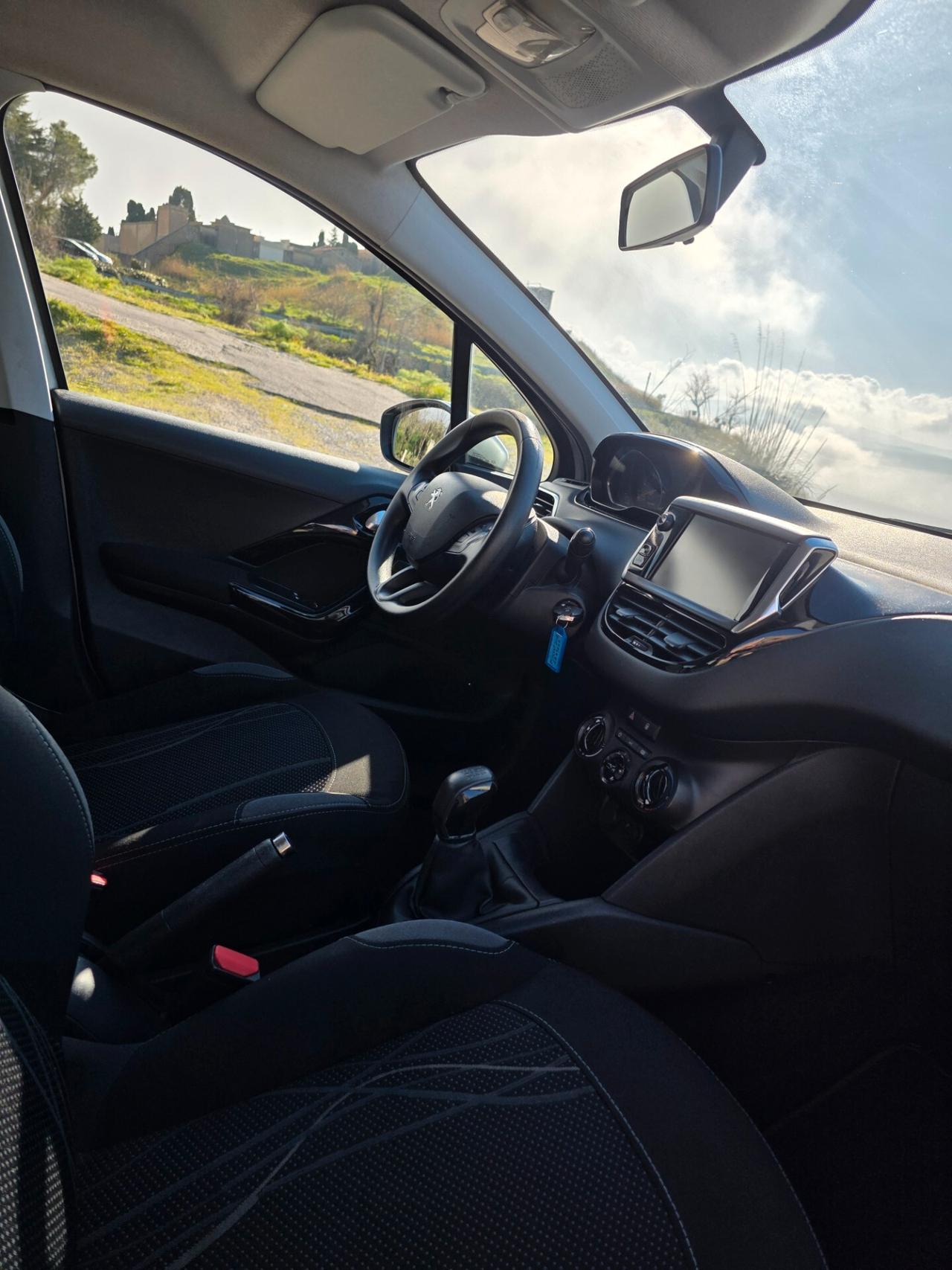 Peugeot 208 1.4 HDi 68 CV 5 porte Active