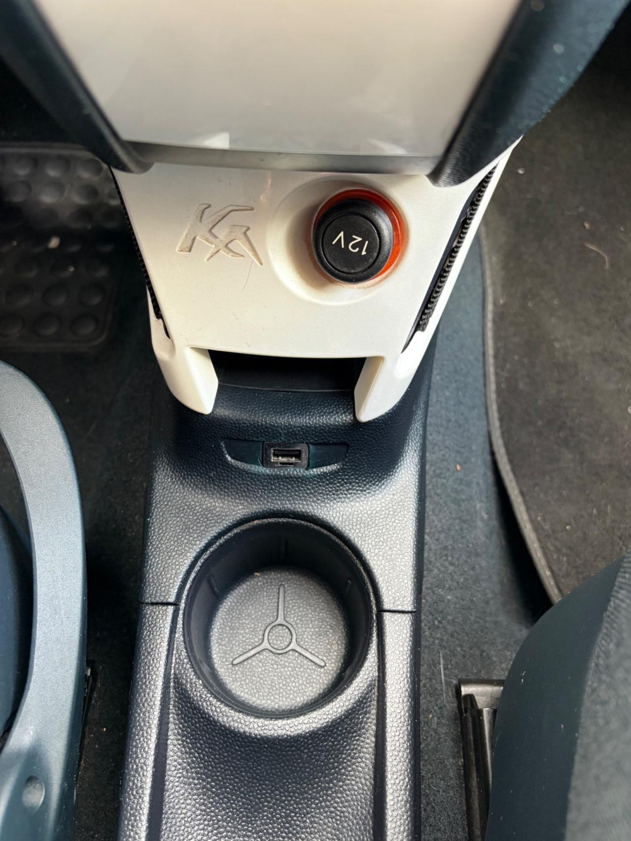 Ford Ka Ka+ 1.3 TDCi 75CV cDPF