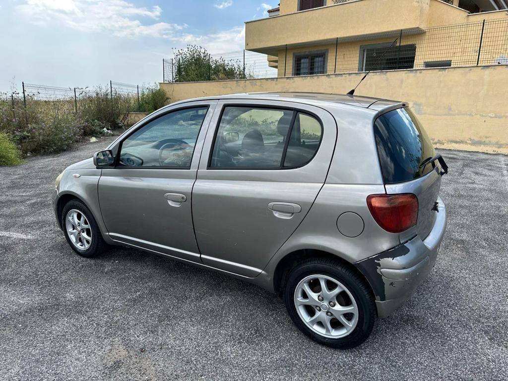 Toyota Yaris 1.3 5 porte Sol