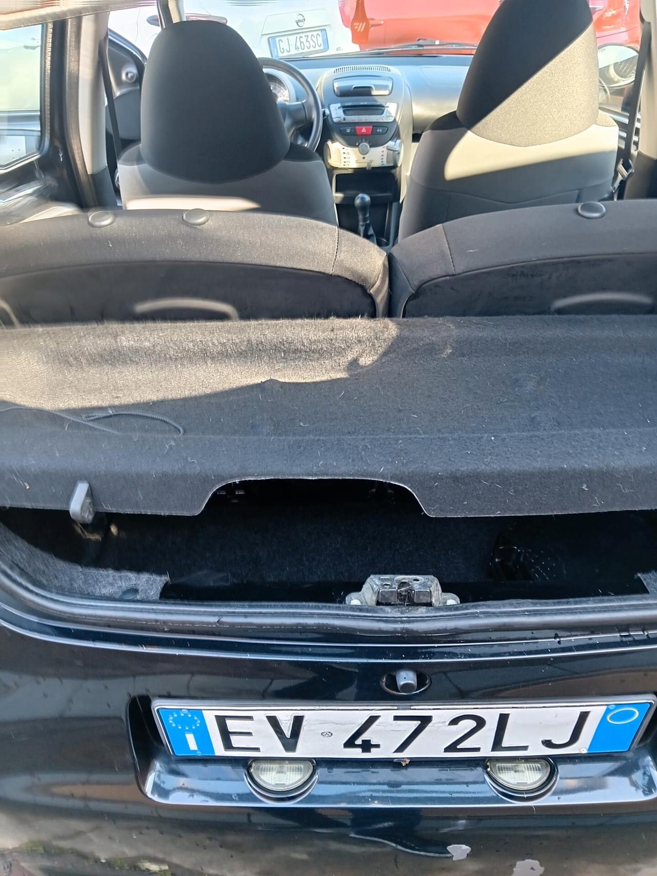 Toyota Aygo 1.0 12V VVT-i 5 porte Active Connect