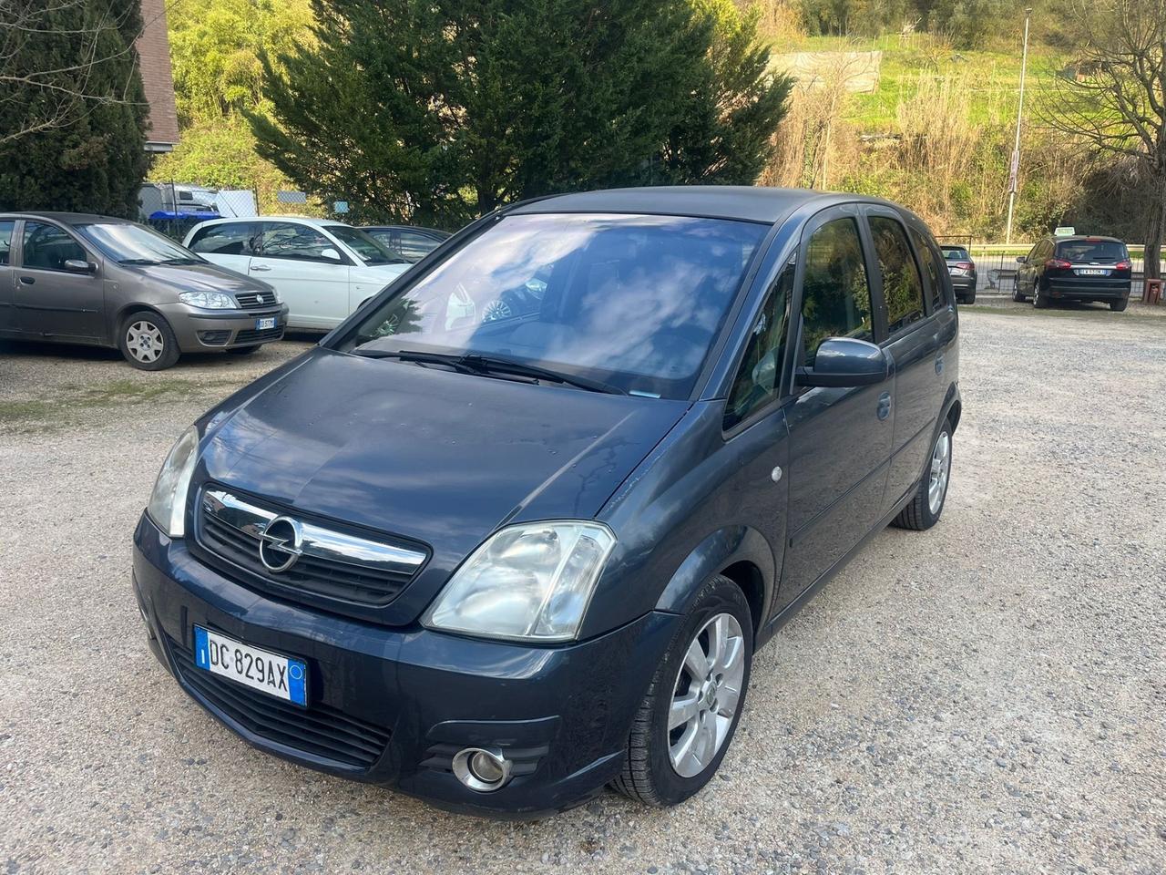 Opel Meriva 1.7 Diesel - Gancio Traino