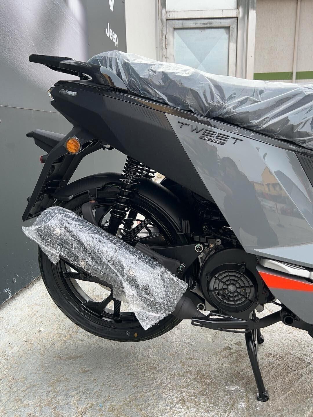 Peugeot Tweet 125 gt