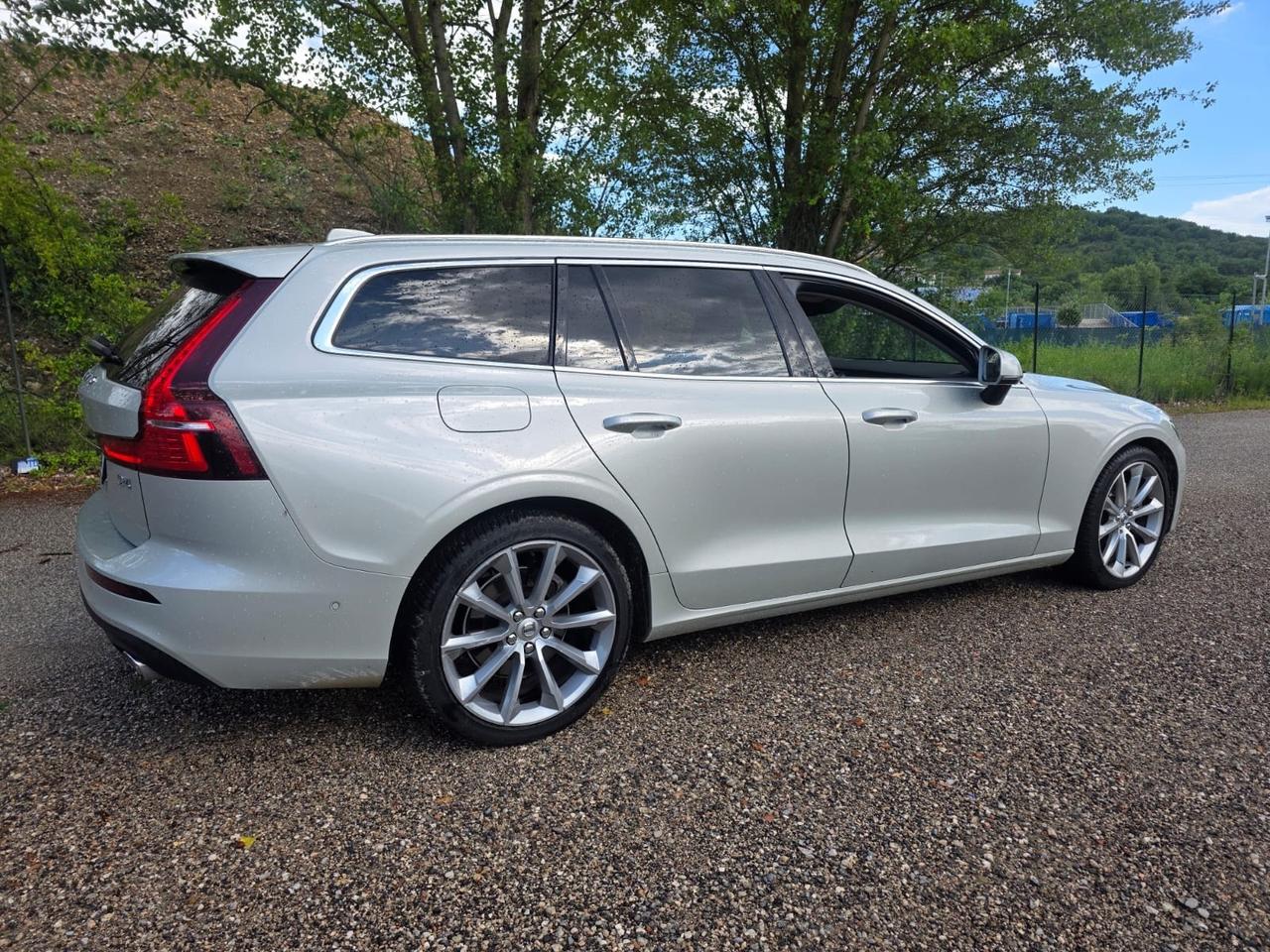 Volvo V60 D4 Geartronic Business Plus