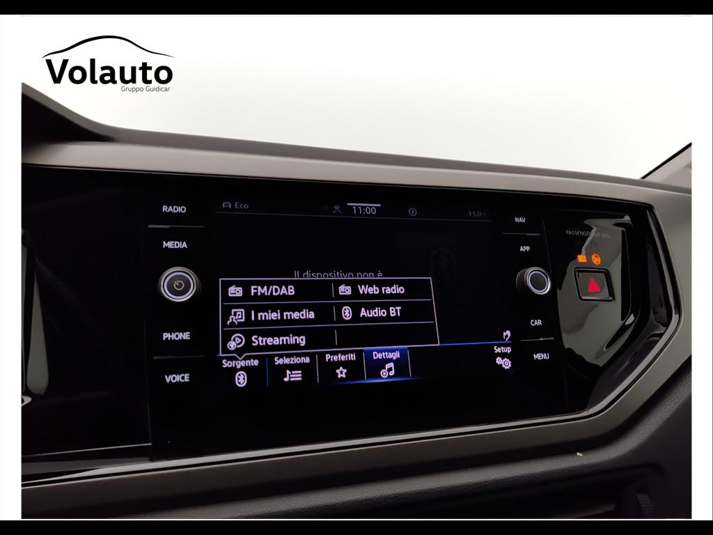 VOLKSWAGEN Polo VI 2022 - Polo 1.0 tsi R-Line 95cv