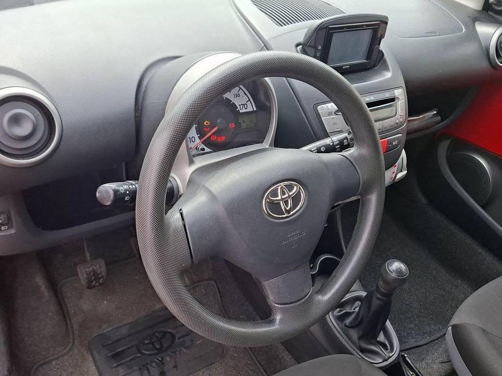 Toyota Aygo 5 Porte 1.0 VVT-i Active Connect