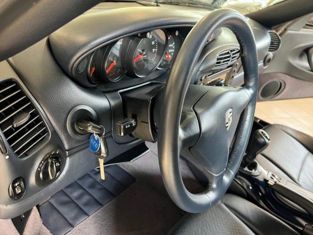 PORSCHE 911 996 Carrera 3.4 Coupe 300CV TARGHE DELL'EPOCA !