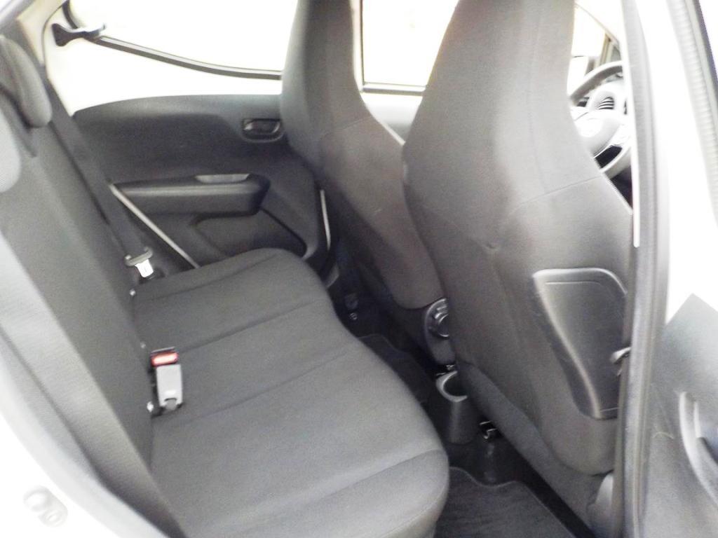 Toyota Aygo Connect 1.0 VVT-i 72 CV 5 porte x-play