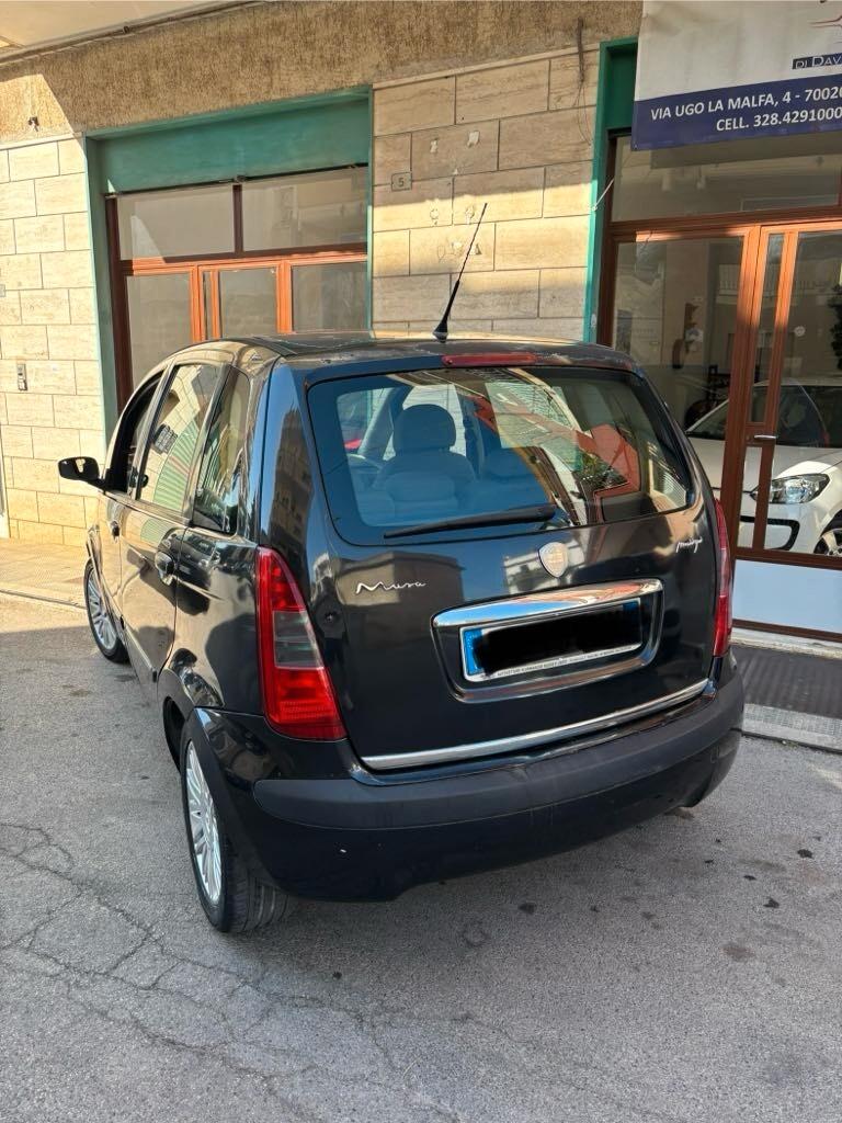Lancia MUSA 1.3 Multijet 16V Argento 100