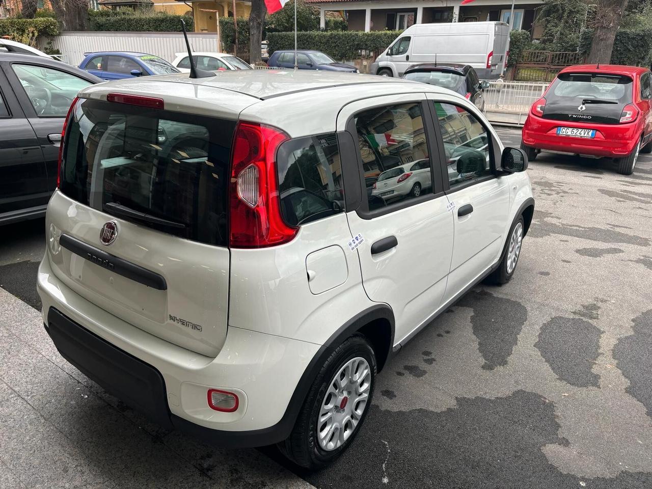 Fiat Panda 1.0 FireFly S&S Hybrid Pandina