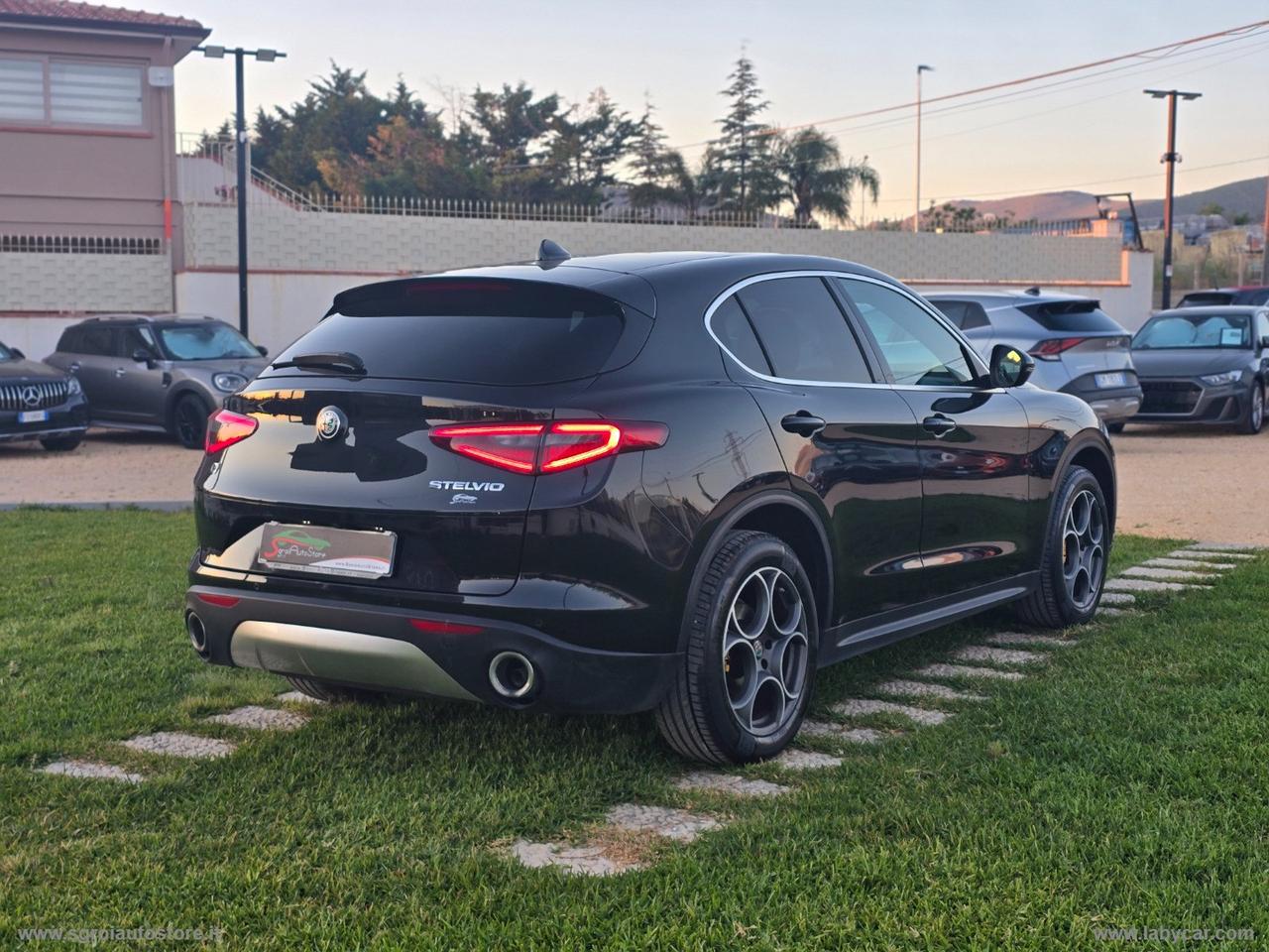 ALFA ROMEO Stelvio 2.2 T.diesel 210 CV AT8 Q4 Exec.