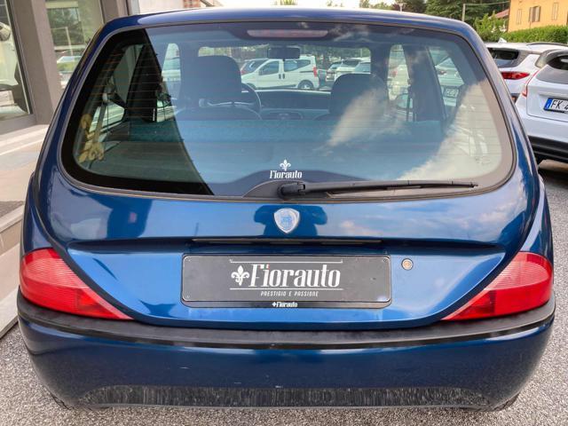 LANCIA Y 1.2i 16V cat LE