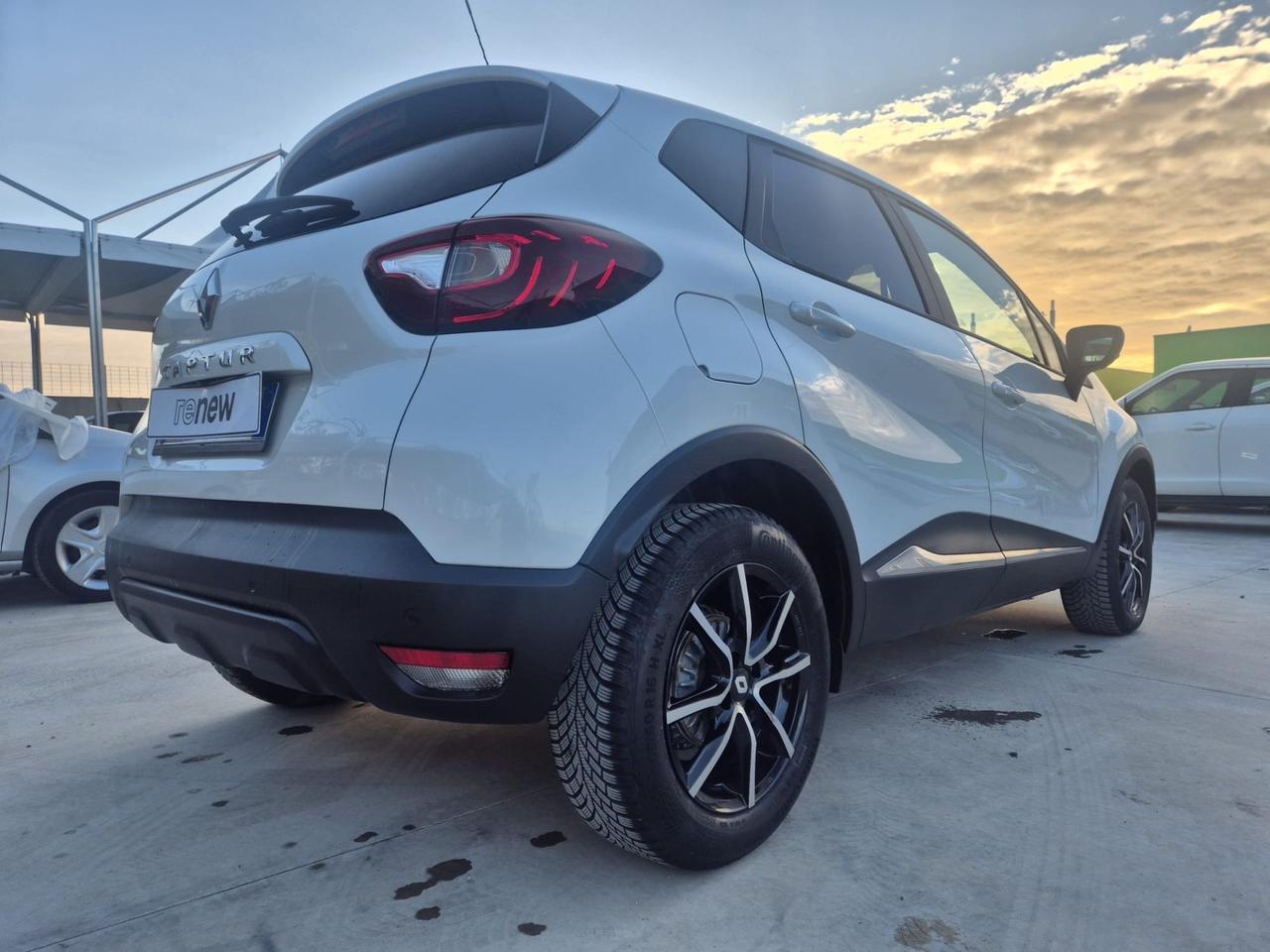 Renault Captur 1.5 dCi 8V 90 CV EDC Initiale Paris