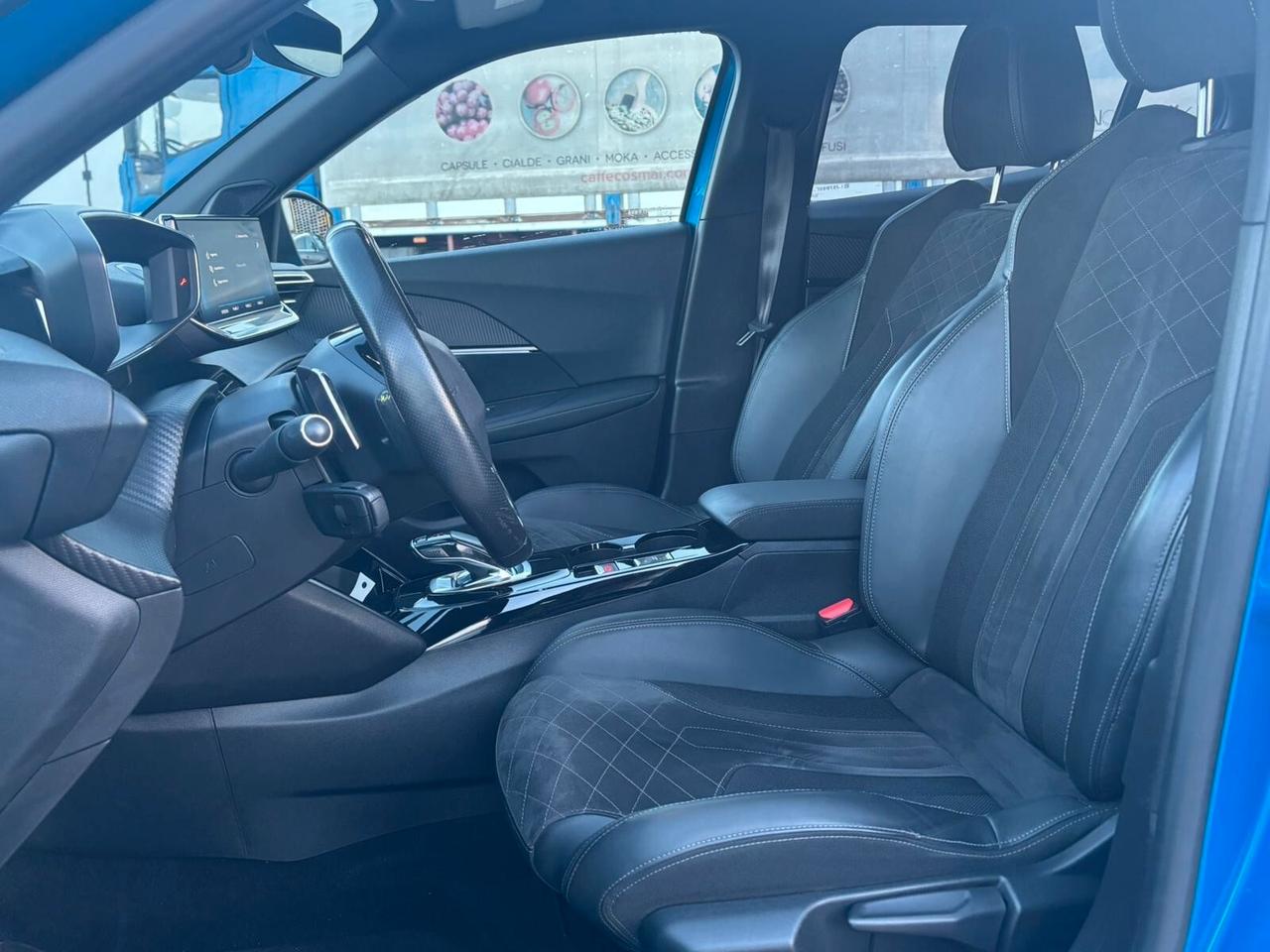 Peugeot 2008 BlueHDi 130 S&S EAT8 GT