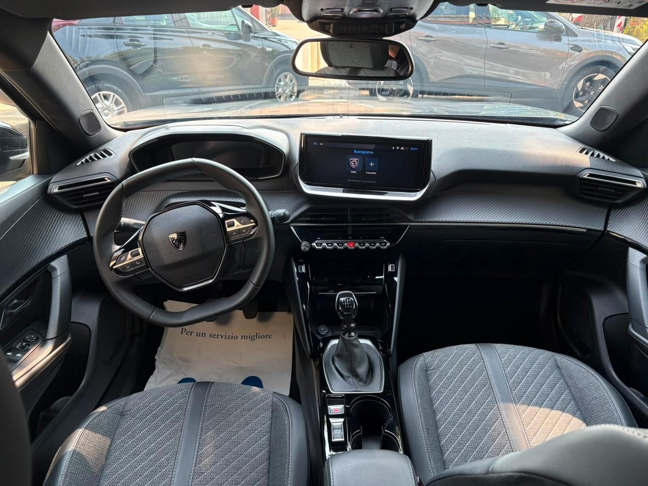 Peugeot 2008 PureTech 100 S&S Allure