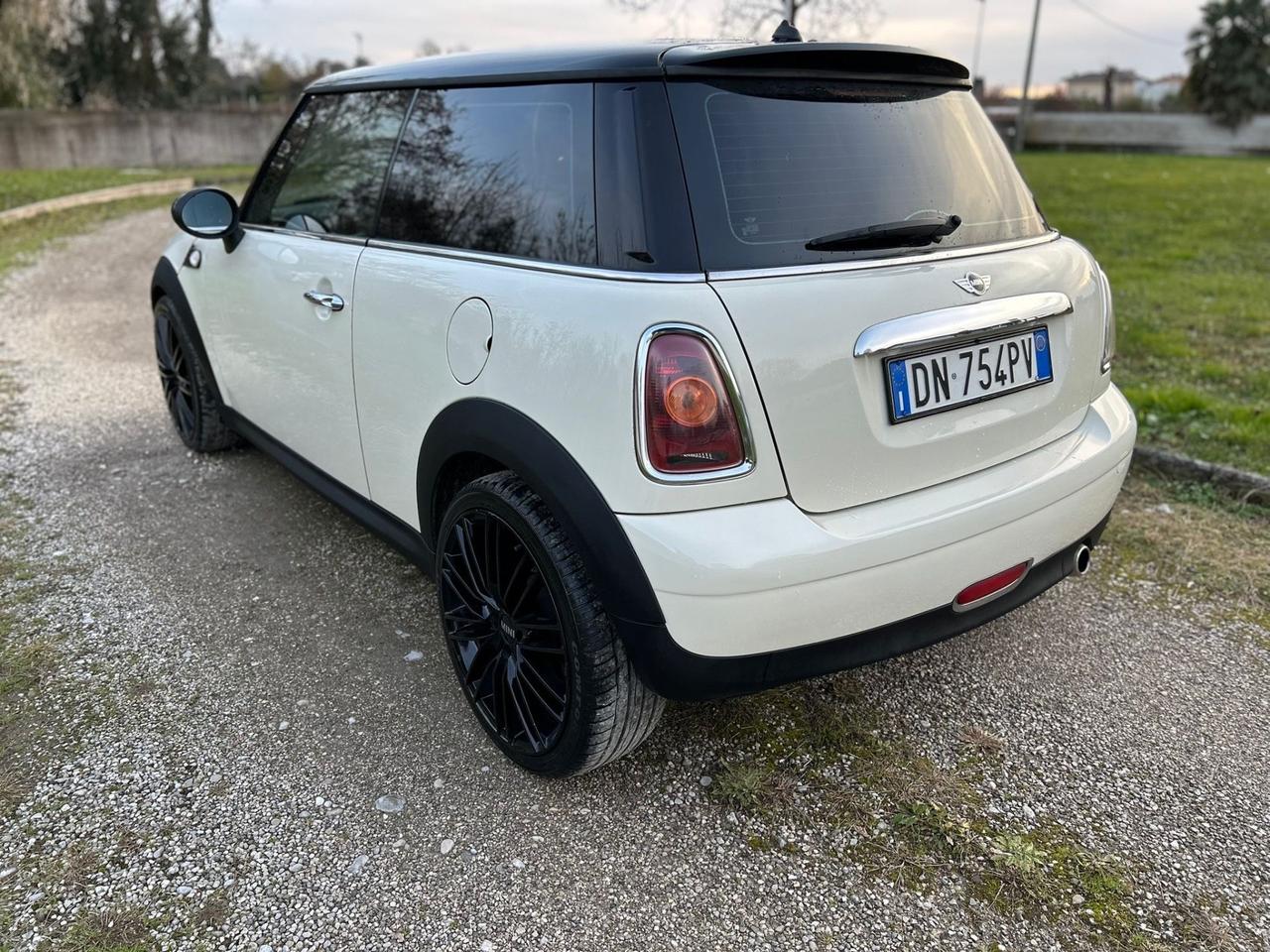 Mini 1.6 16V Cooper D