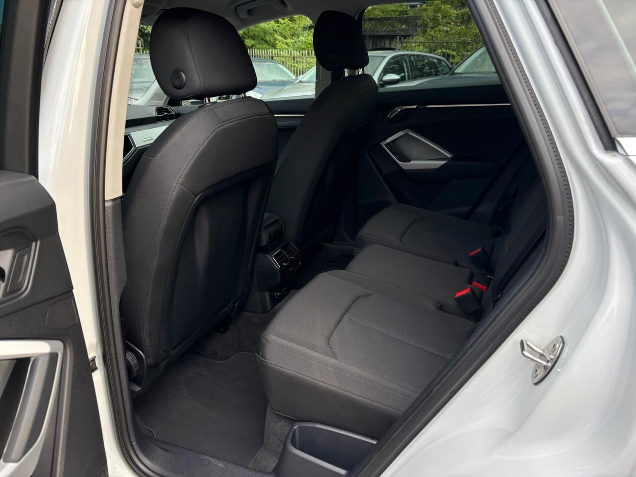 Audi Q3 35 TDI S tronic 150 CV S-LINE FULL MY 22