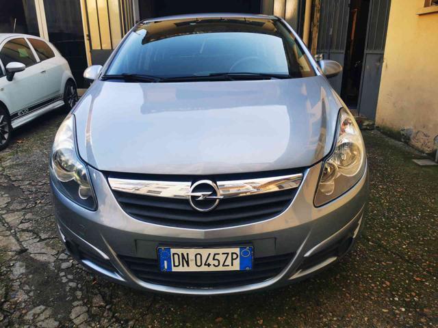 OPEL Corsa 1.2 5 porte Club