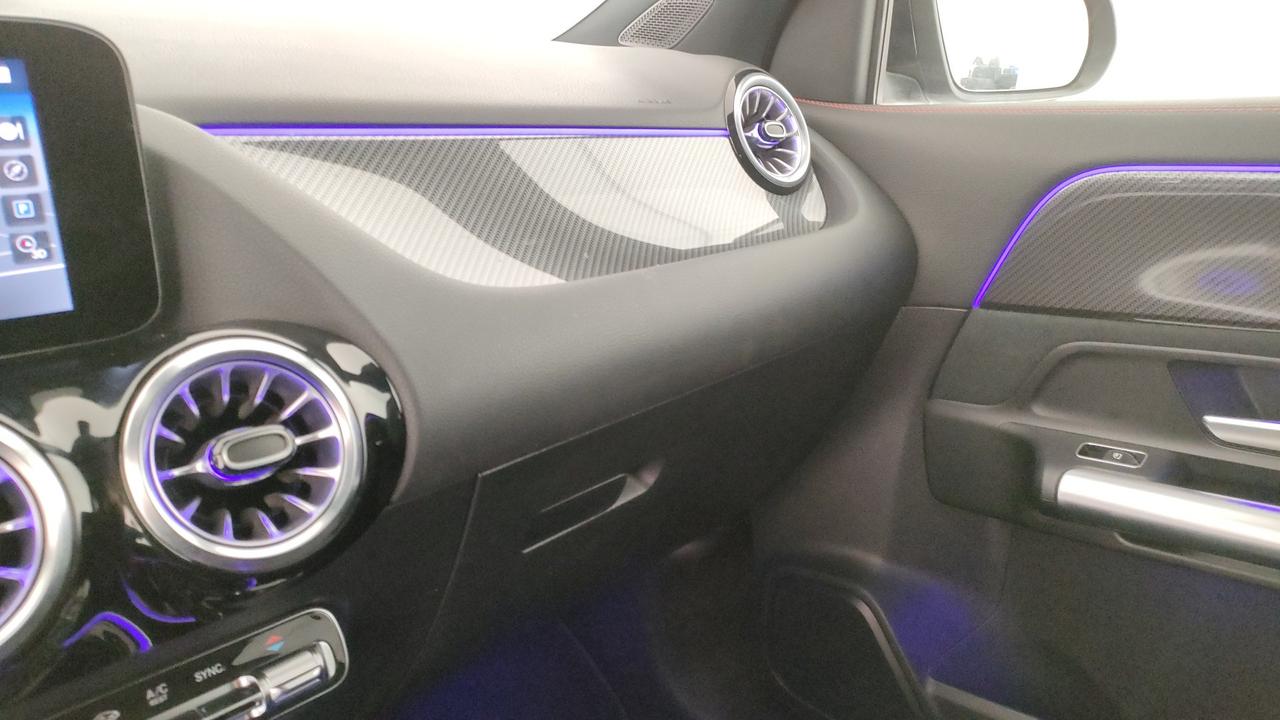 Mercedes-Benz GLA 200 d Premium auto