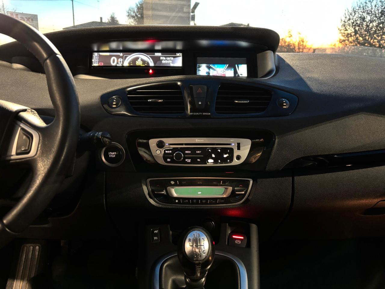 Renault Scenic 1.6 Diesel 7 posti Neopatentati