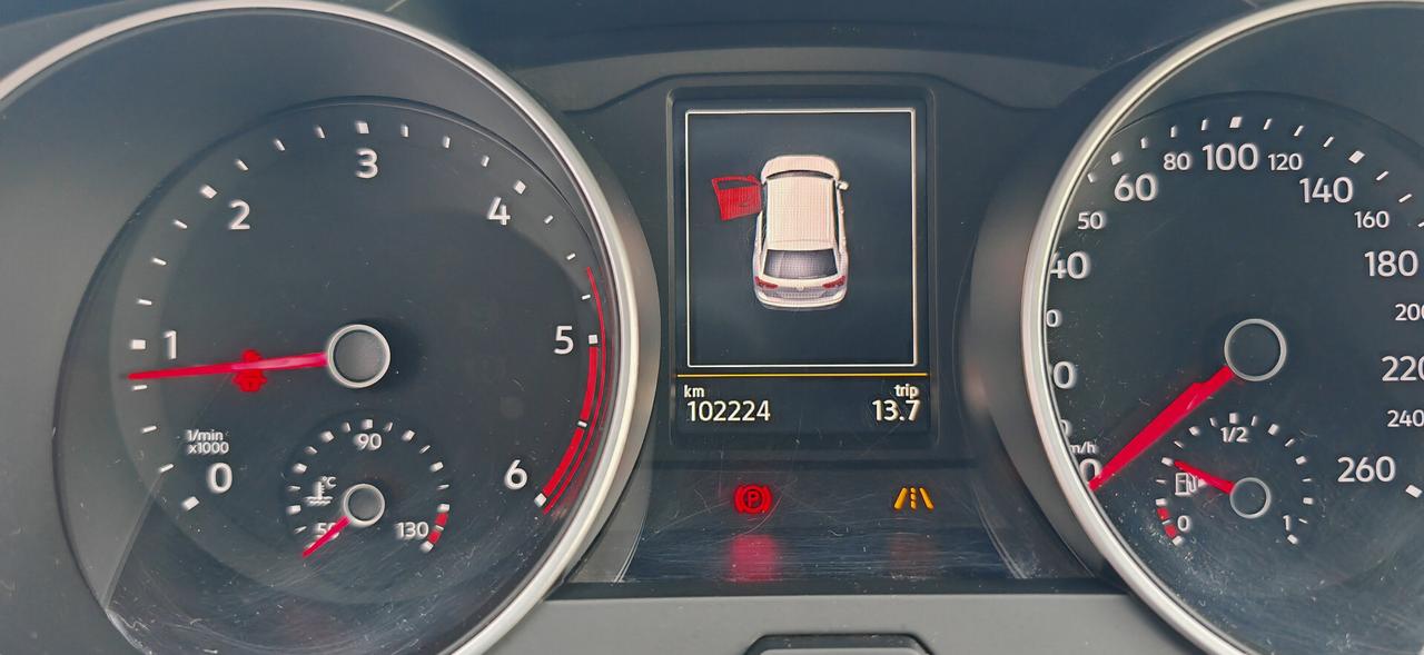 Volkswagen Tiguan 2.0 TDI 110 CV Cross BlueMotion Technology