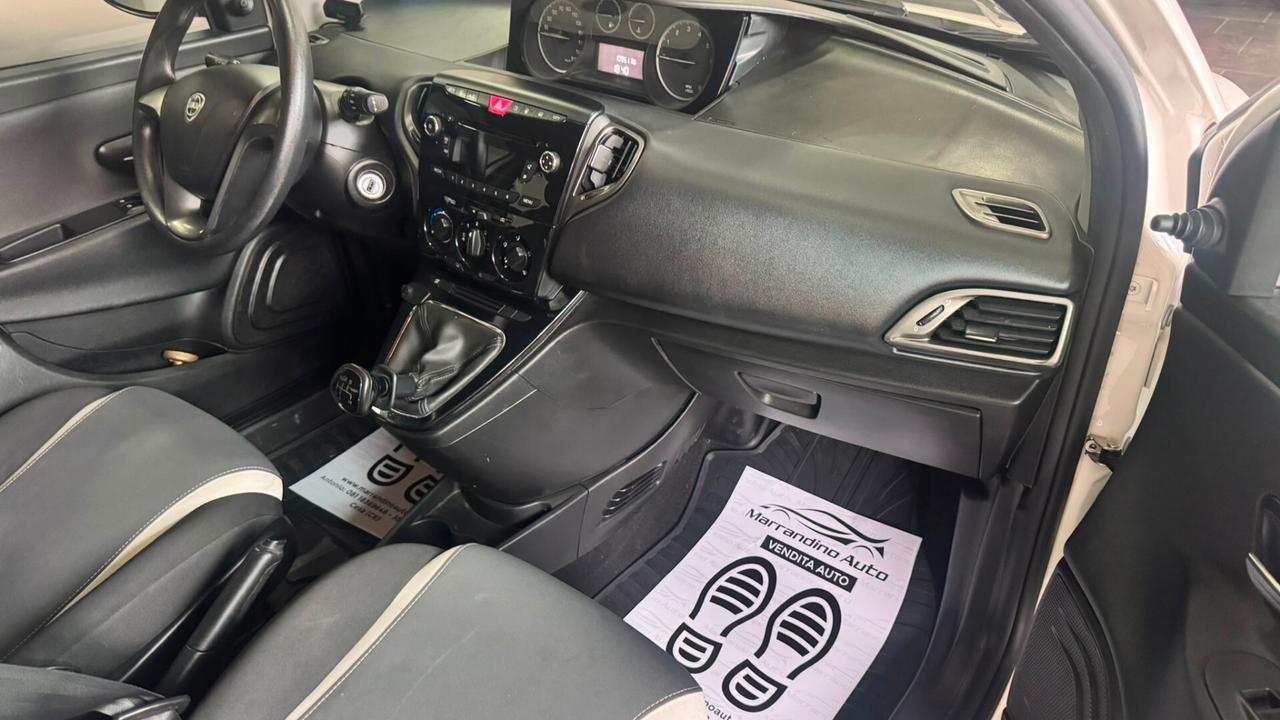Lancia Ypsilon 1.2 69 CV 5 porte GPL Ecochic Elle