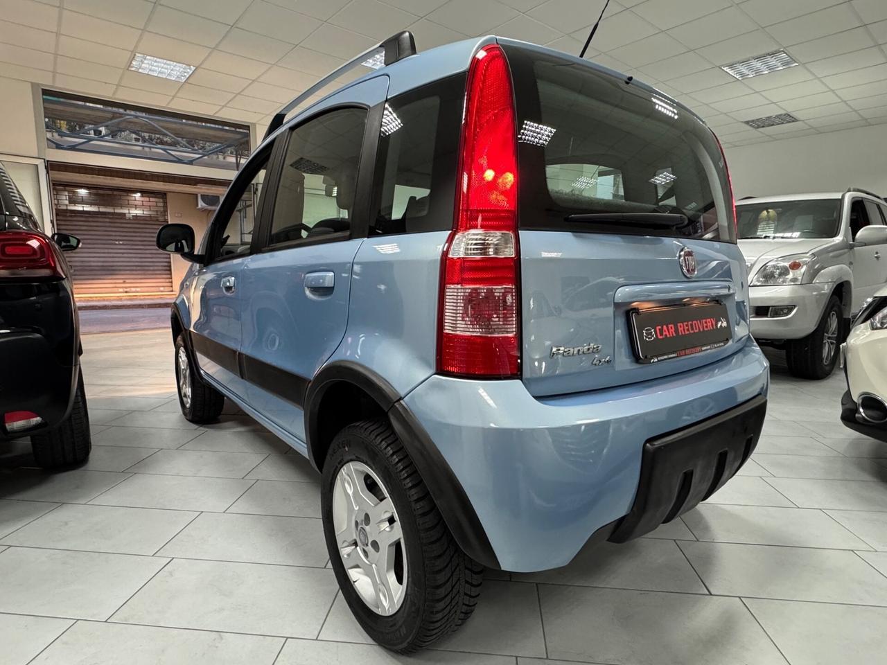 Fiat Panda 1.3 MJT 16V DPF 4x4 Climbing