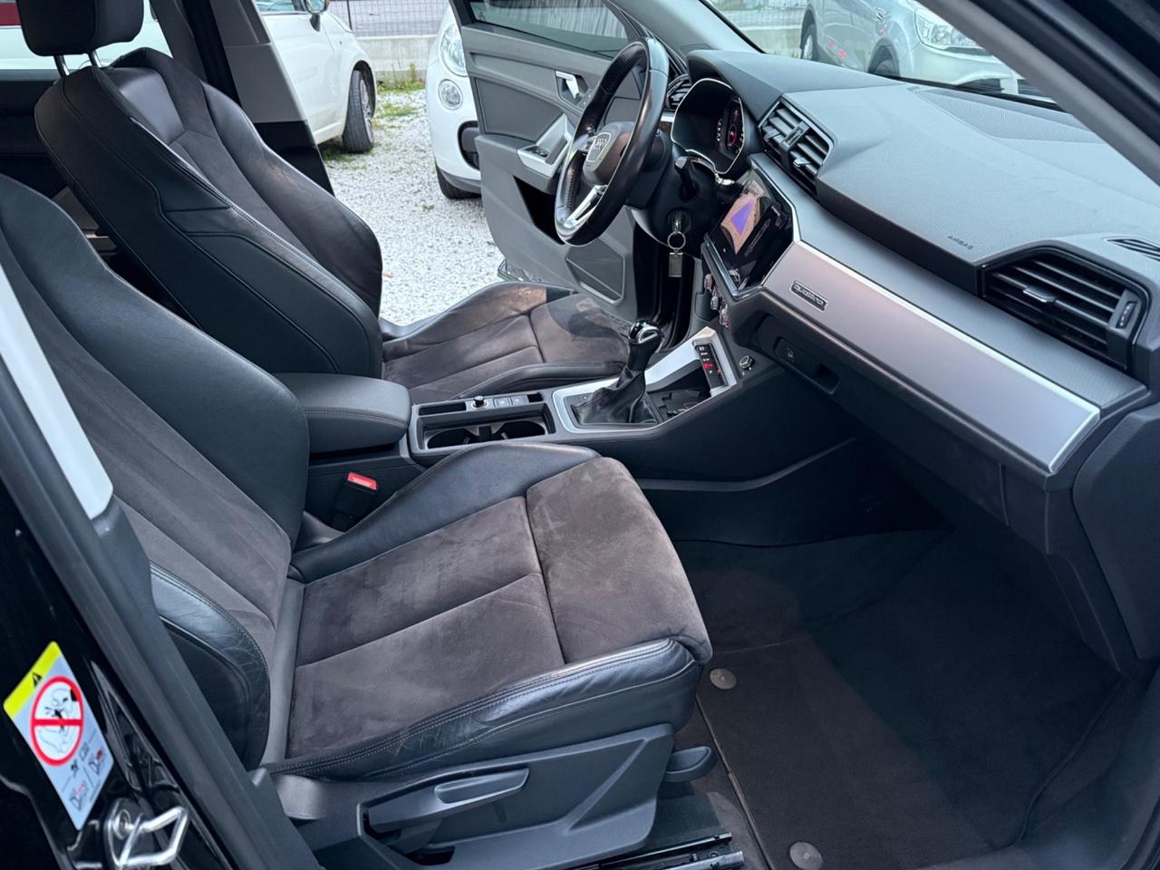 Audi Q3 40 TDI quattro S tronic line edition