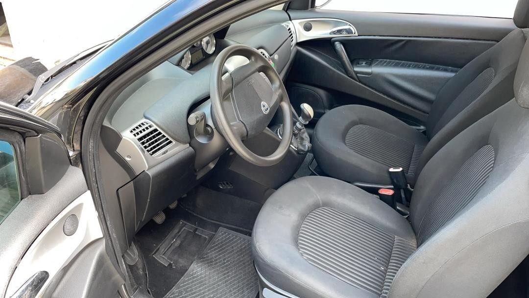 Lancia Ypsilon 1.2 Argento OK NEOPATENTATI