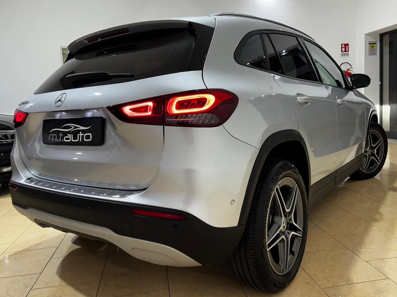 Mercedes-benz GLA 180 d Automatic Business Extra