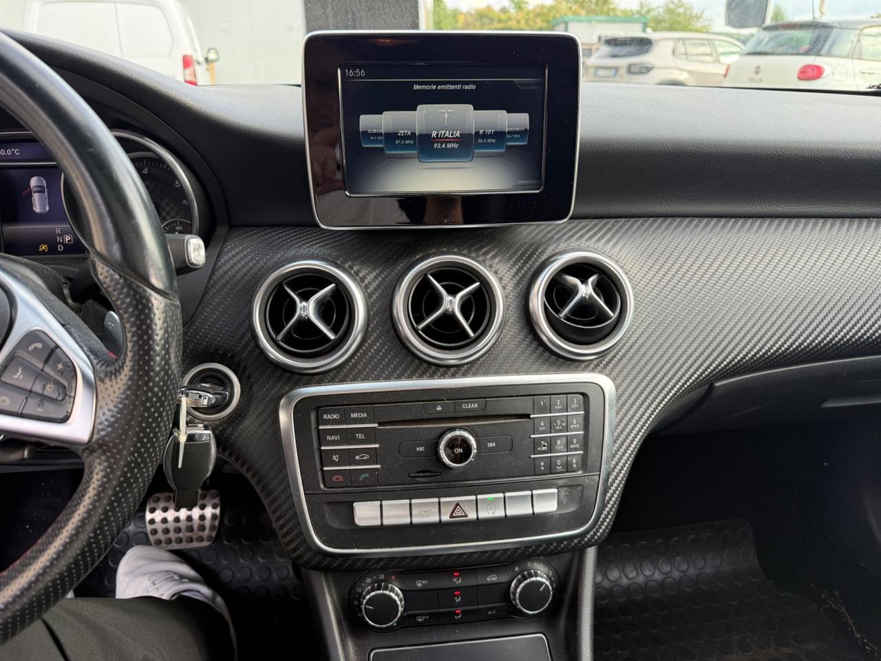 Mercedes-benz A 220 d Automatic Premium