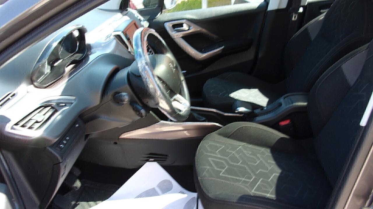 Peugeot 2008 1.6 e-HDi 92 CV Stop&Start Allure