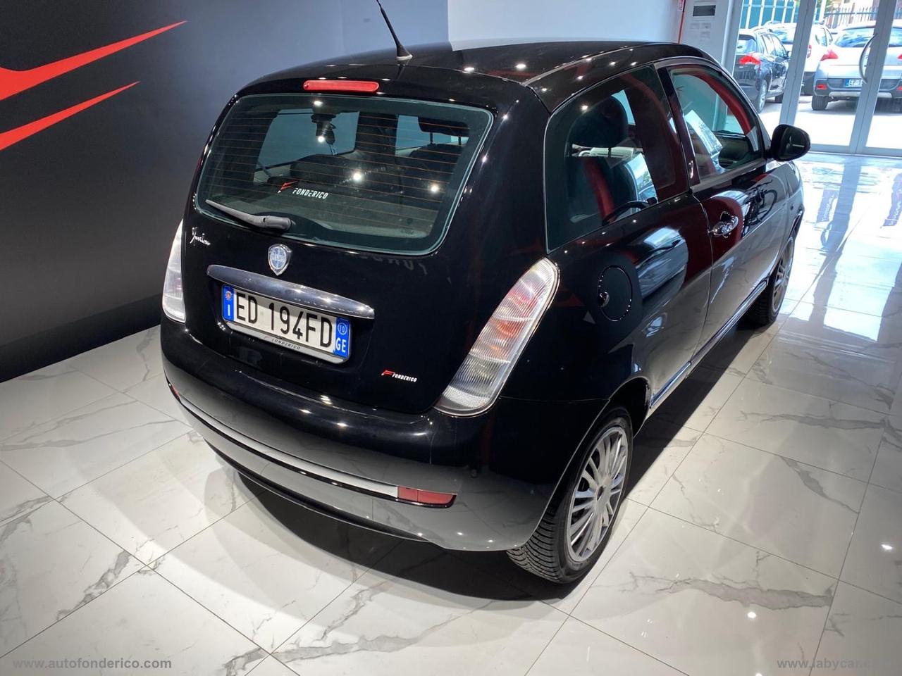 LANCIA Ypsilon 1.2 69 CV Elle