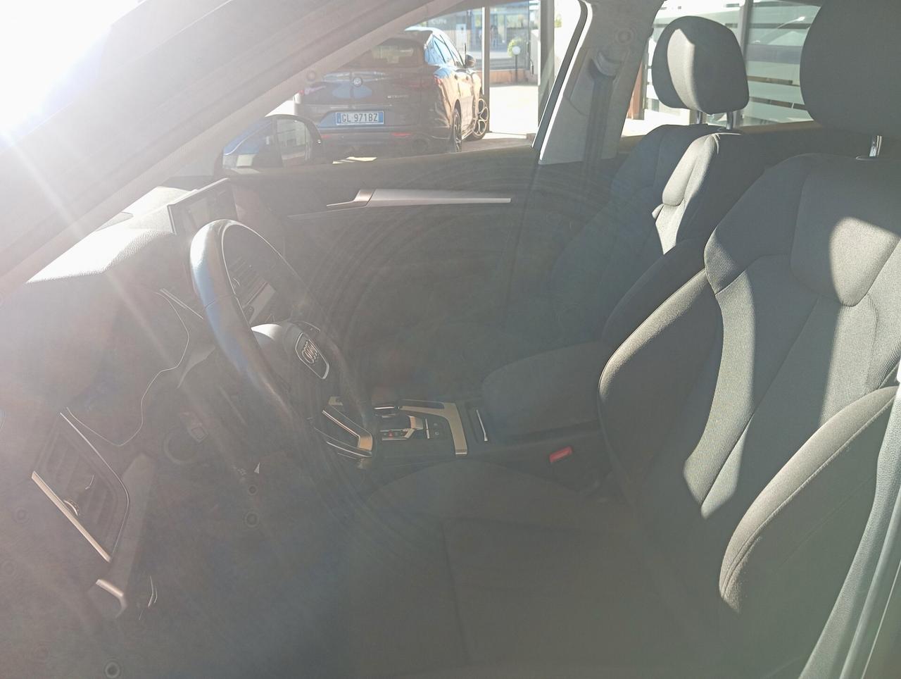 Audi Q5 40 TDI 204 CV quattro S tronic Business Advanced