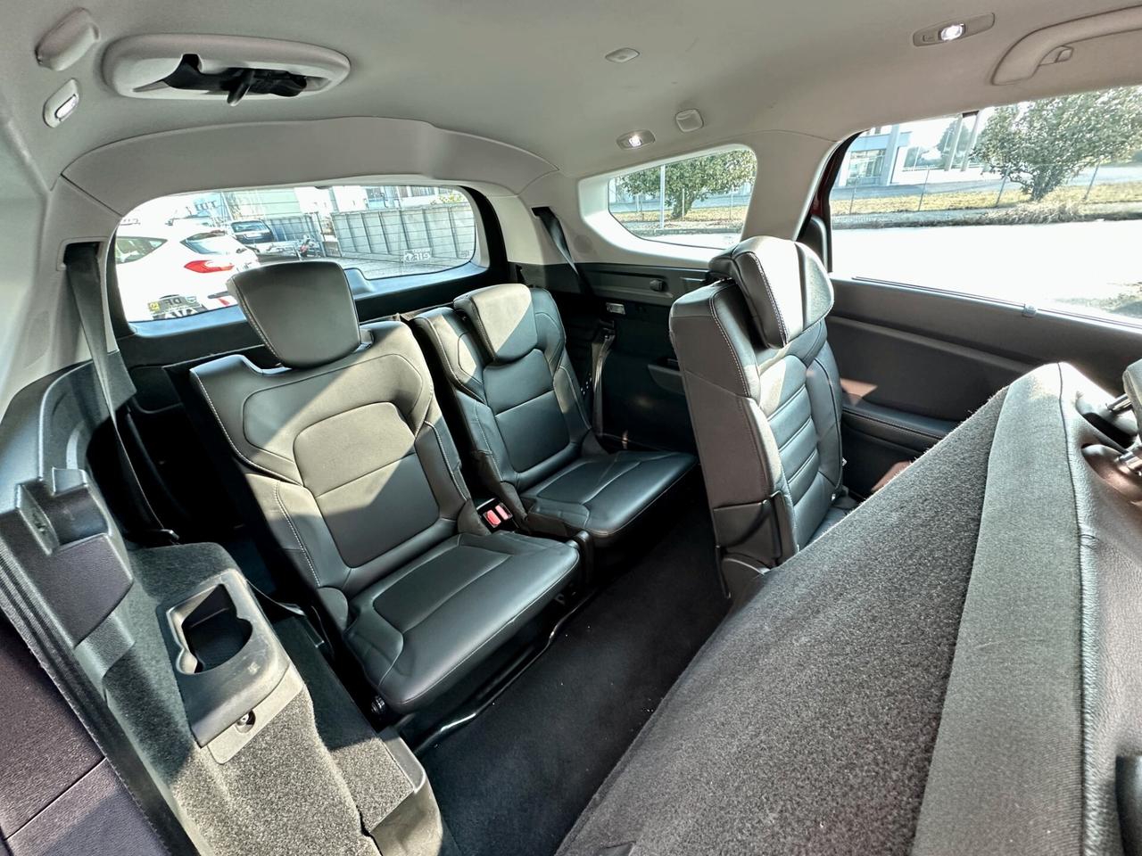 Renault Grand Scenic dCi 160 CV EDC Energy Initiale Paris